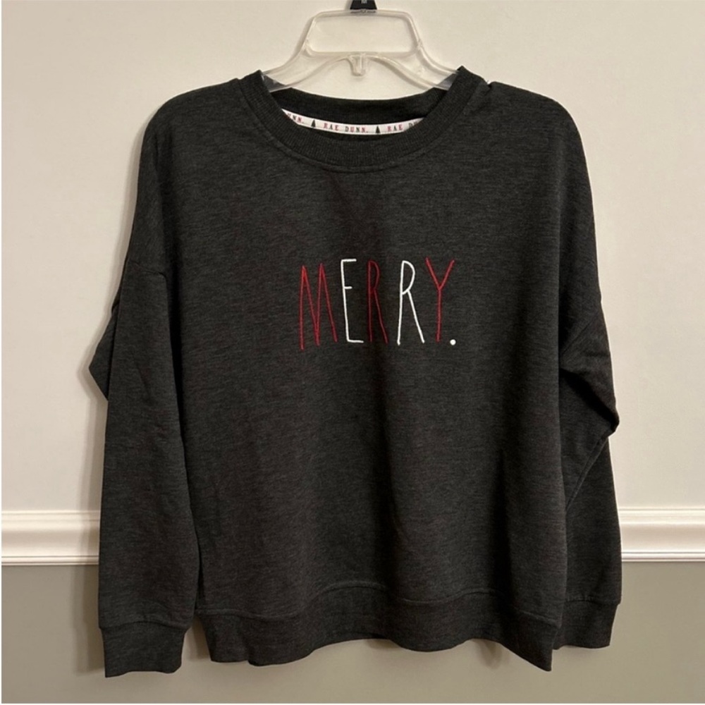 Women’s Rae Dunn Charcoal Grey Sweatshirt with Ankle Socks Size Small - Picture 2 of 11